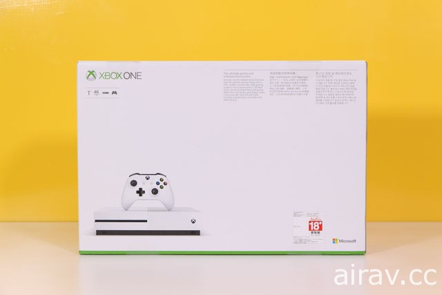 【開箱】Xbox One S 1TB《戰地風雲 1》同捆組開箱報導 造型更簡潔洗練的新型機種