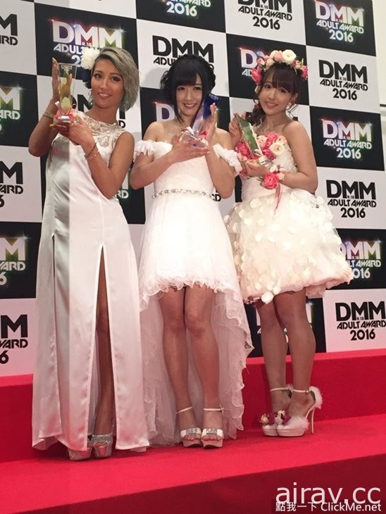 【DMM】2016成人大賞！最佳新人《三上悠亞》獲獎淚灑大螢幕！