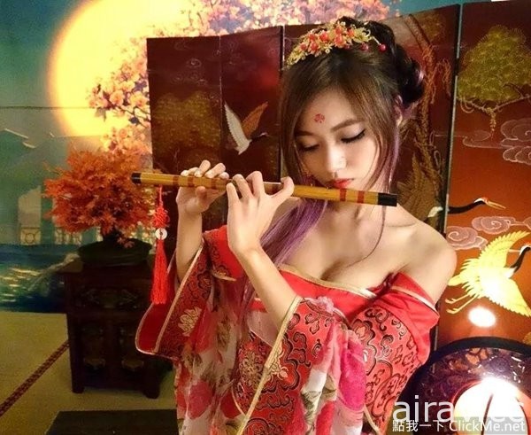 大眼正妹《胡筱涵Hanna》32Ｃ加上清純臉龐讓人無法直視的誘惑！