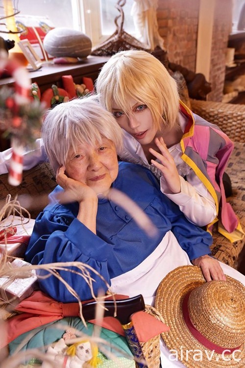 为了留下美好回忆，他跟91岁阿骂CosPlay《霍尔的移动城堡》
