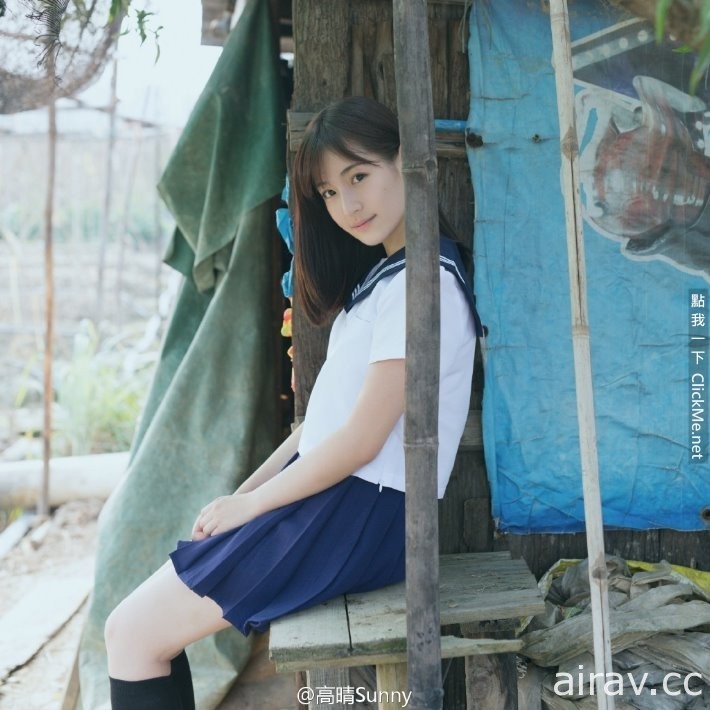 魯蛇把到正妹女友PO照曬恩愛，網友：「我又開始相信愛情了..。」