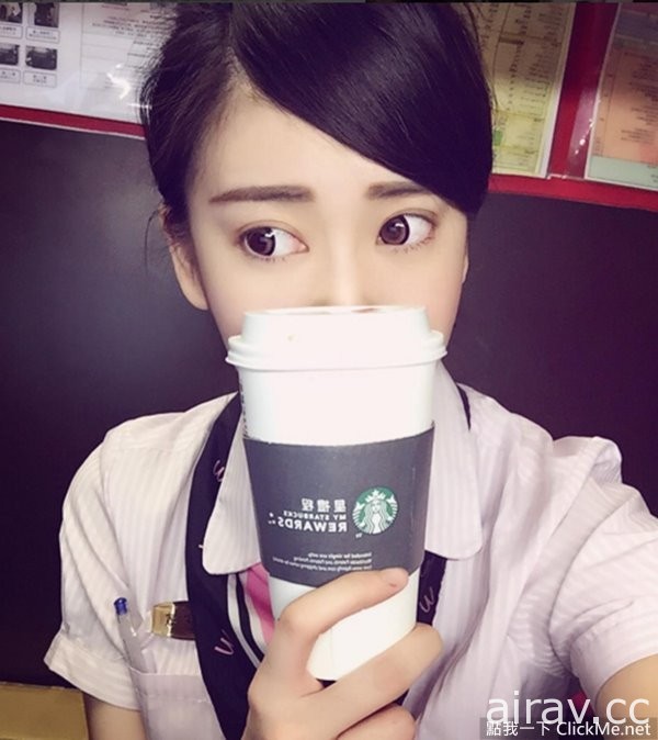 台灣麥當勞正妹《Min Min》網友朝聖：「買甜心卡有送LINE嗎？」