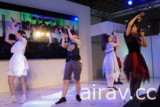 【TiCA17】日本館戰國降臨少女邀台下粉絲體驗武打劇演出  STARMARIE 熱力唱跳