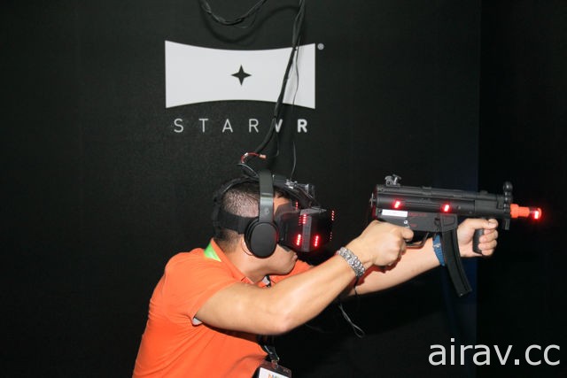 Acer 展出 Predator 系列電競筆電與 5K 解析度超高階 VR 裝置「StarVR」