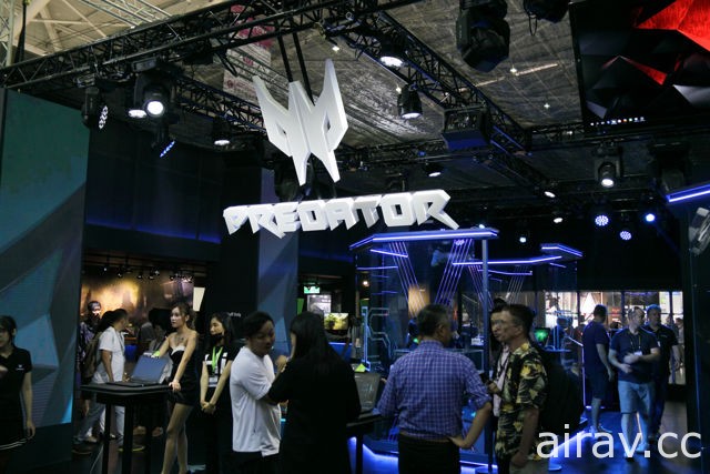 Acer 展出 Predator 系列電競筆電與 5K 解析度超高階 VR 裝置「StarVR」