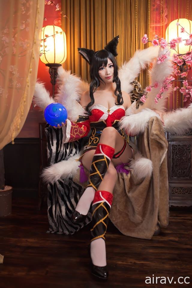 Ahri~让我送你个吻 &lt;3