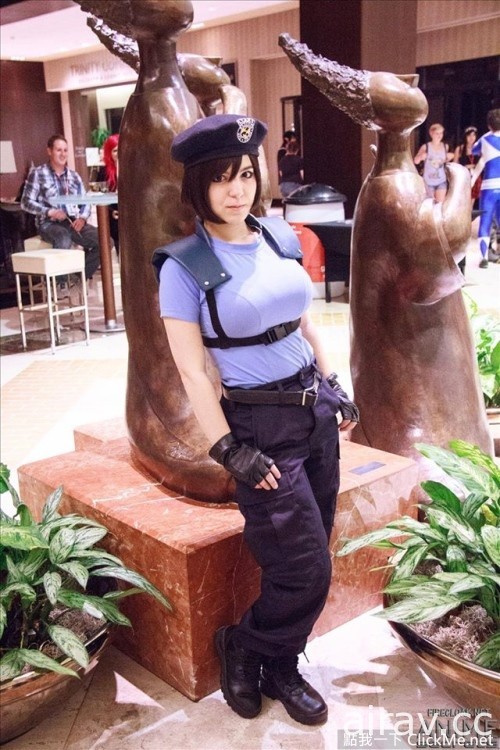 史上最美的恶灵古堡Cosplay！“爆乳吉儿”让人移不开视线