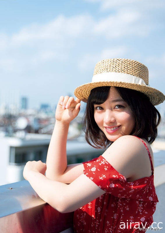 燦爛１８歲《橋本環奈》露出天使腋下+白嫩大腿展現男友視角的性感魅力！