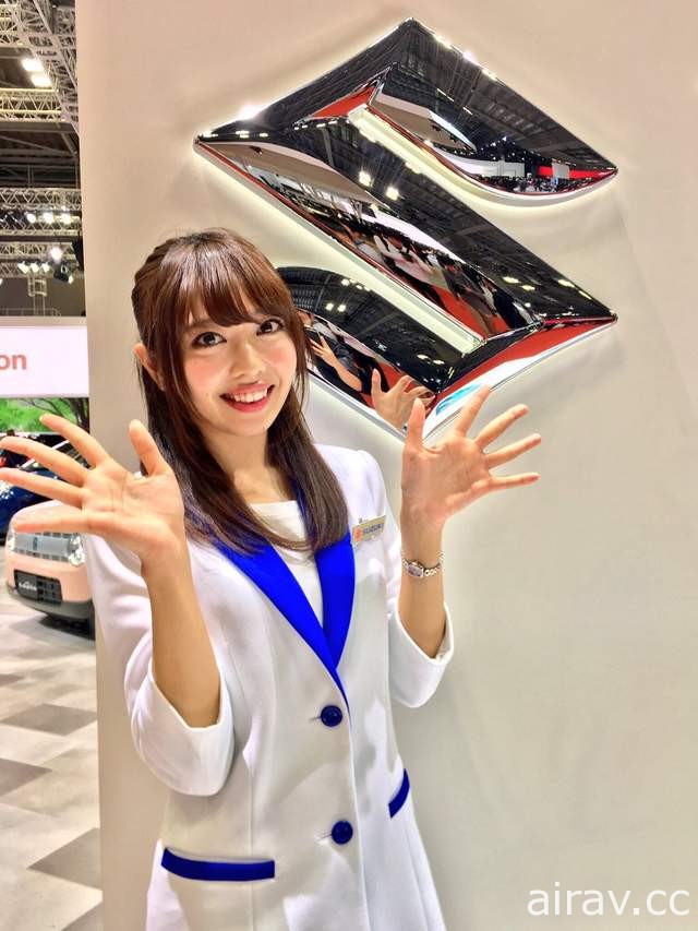 《車展女郎的logo手勢》擺出Suzuki的S要好看還不容易餒