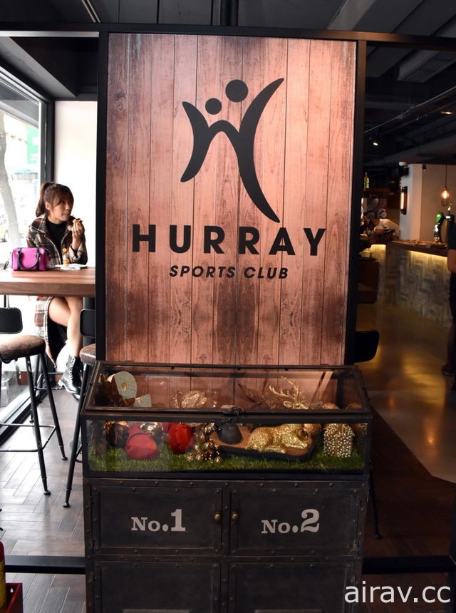 電競餐廳 HURRAY  開幕 台灣電競協會表揚《傳說對決》SMG 與《爐石》選手 Virtual