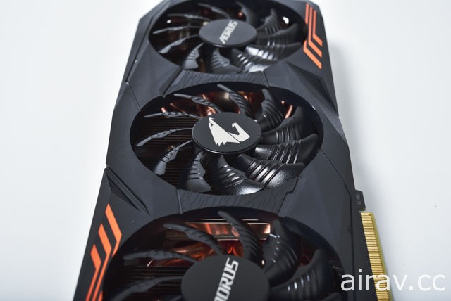 【专栏】技嘉 AORUS GeForce GTX 1070Ti 显示卡测试 破百 fps 飙速吃鸡！