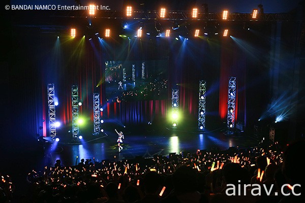 《偶像大师 灰姑娘女孩》首次海外公演 DAY 1 落幕 经典歌曲连番热唱带给歌迷美好夜晚