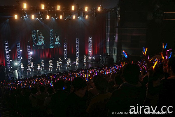 《偶像大师 灰姑娘女孩》首次海外公演 DAY 1 落幕 经典歌曲连番热唱带给歌迷美好夜晚