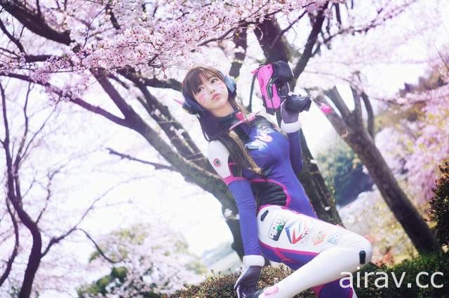 韩国超人气模特儿《Yurisa》Cosplay D.Va 起来也是美到给人不真实的梦幻感啊