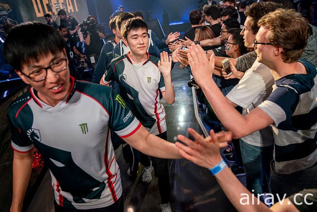 《英雄聯盟》季中小組賽 TL 今將遭遇 RNG 與閃電狼　Pobelter：我們不想游泳回家