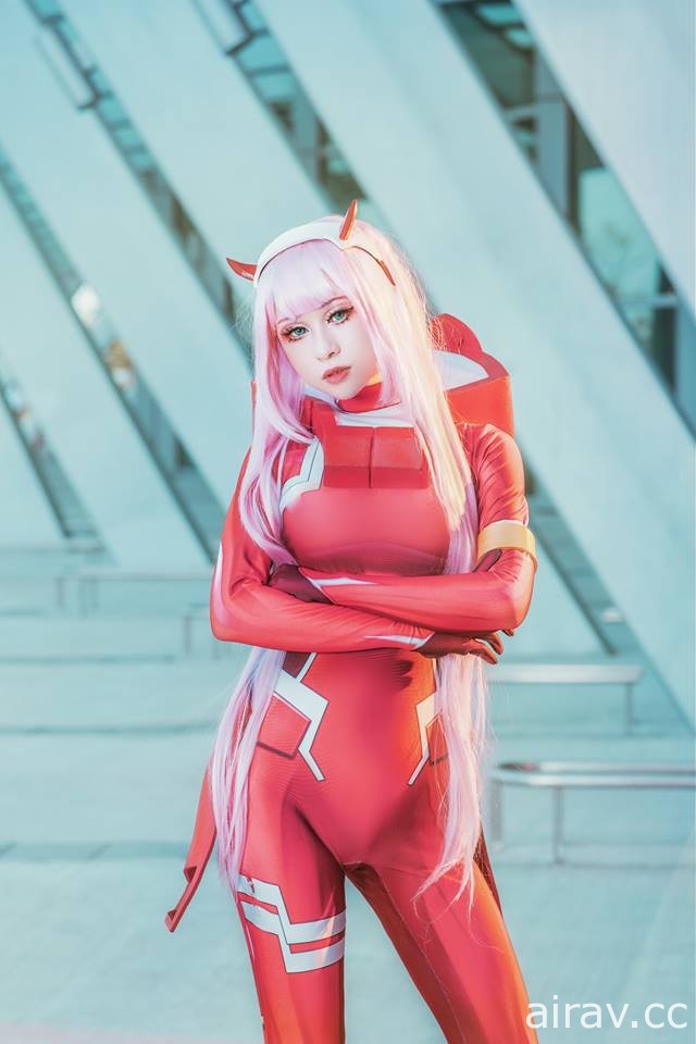 Darling in the franxx-002红色驾驶服