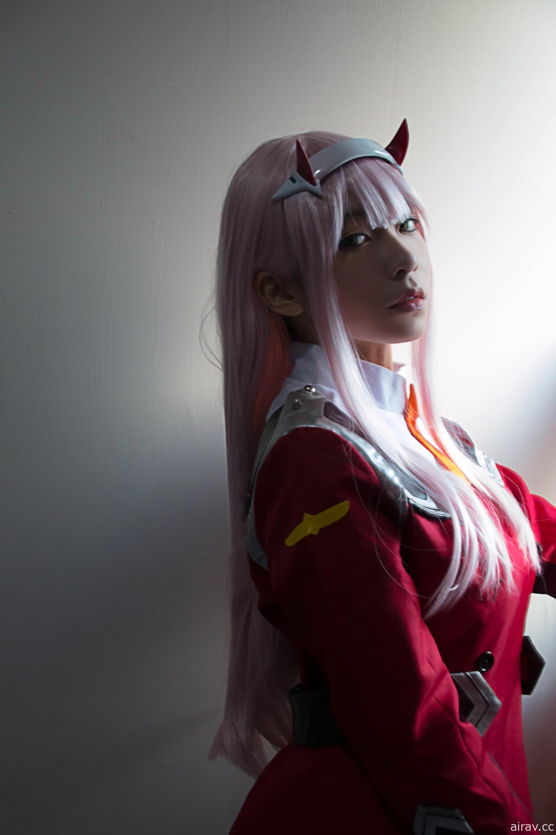 《DARLING in the FRANXX》 Code：002