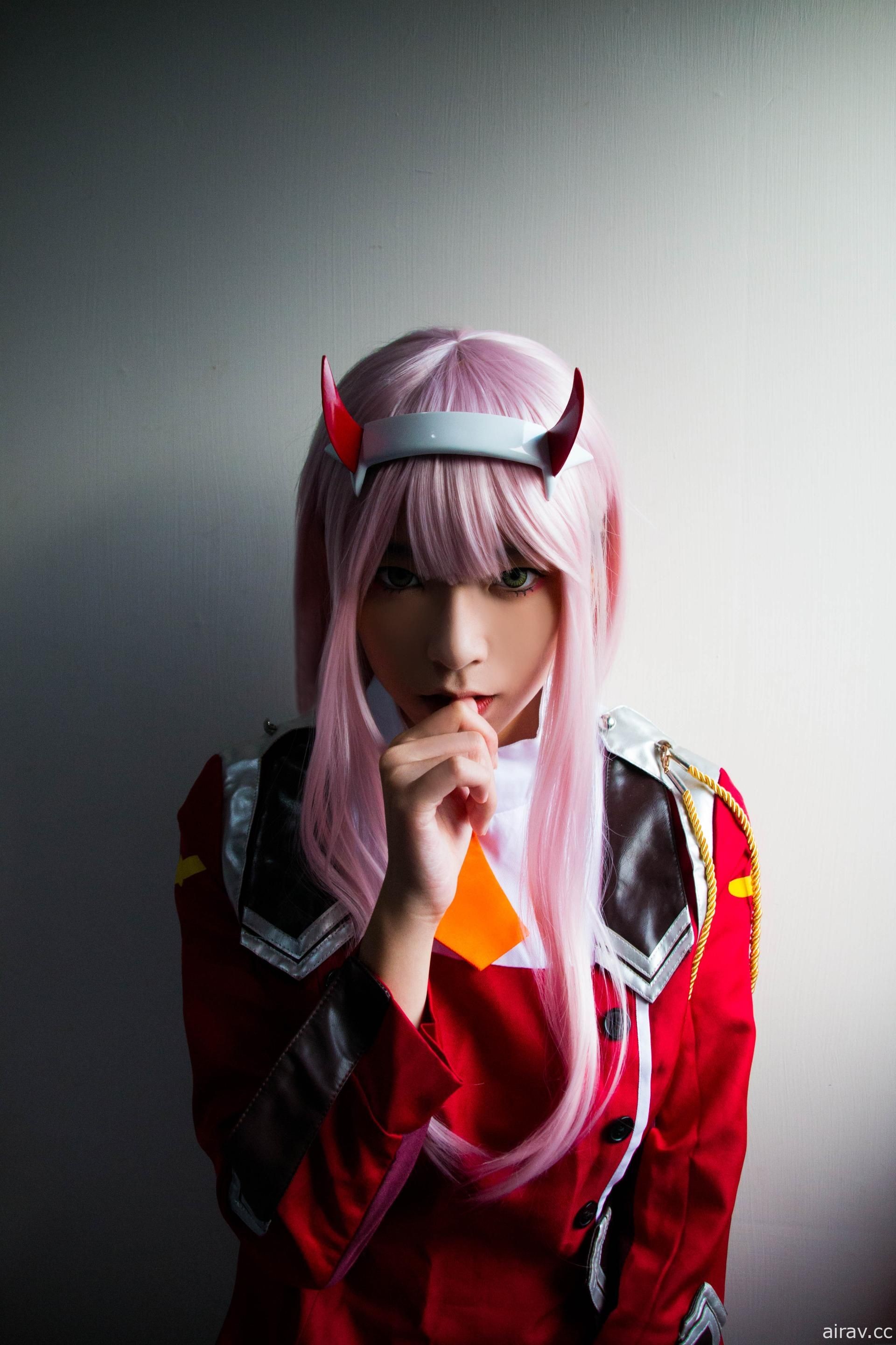 《DARLING in the FRANXX》 Code：002