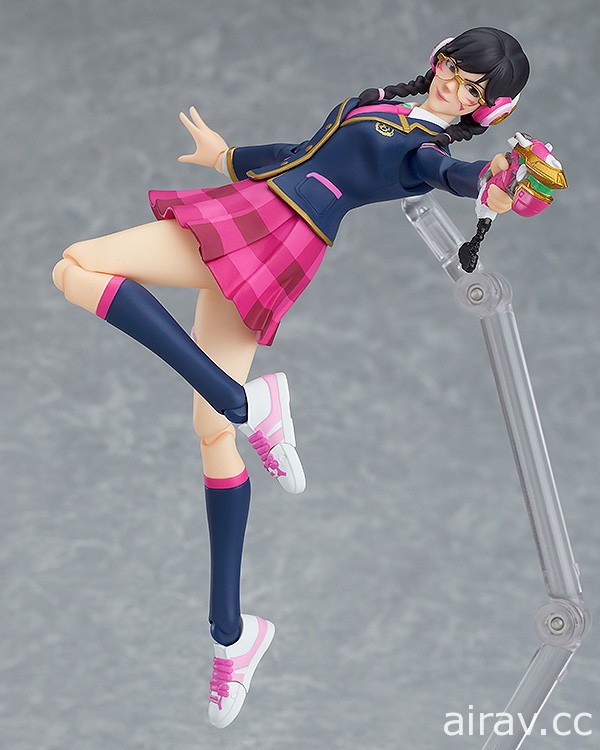 【模型】《斗阵特攻》新款英雄“D.Va”学园造型版 figma 可动模型 搭配手机、零食配件