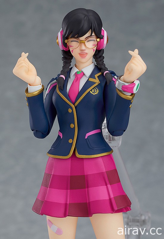 【模型】《鬥陣特攻》新款英雄「D.Va」學園造型版 figma 可動模型 搭配手機、零食配件