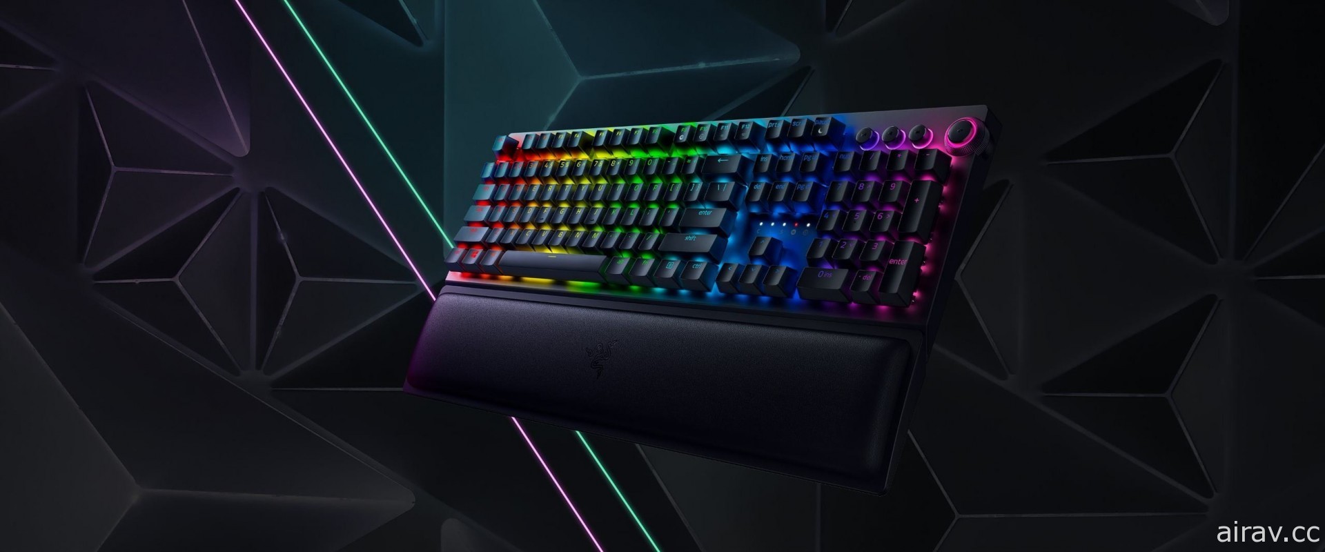 RAZER 发表旗下首款无线游戏键盘 BlackWidow V3 Pro 等共三款旗舰无线系列产品