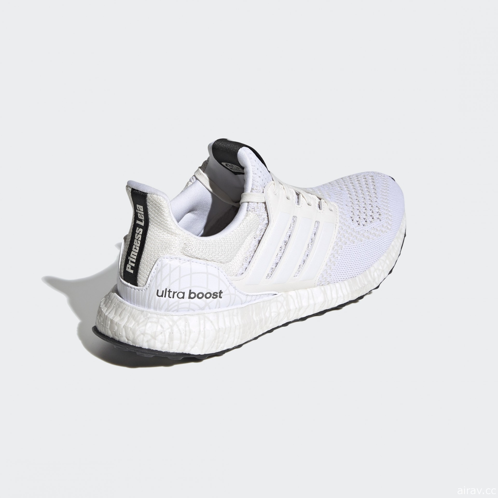 adidas《星際大戰》推出全新聯名系列 藉由 Ultraboost DNA 致敬經典角色