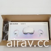 【開箱】新一代 VR 頭戴式裝置 Oculus Quest 2 發售 一探白色設計新主機和控制器樣貌