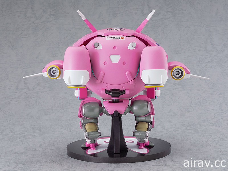 【模型】可進入駕駛艙！《鬥陣特攻》英雄 D.Va 戰鬥機甲「MEKA」化身為巨大黏土人