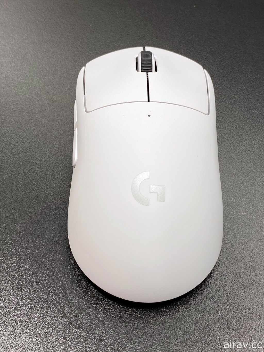 【开箱】 Logitech G 轻量化无线电竞鼠标 PRO X SUPERLIGHT 介绍