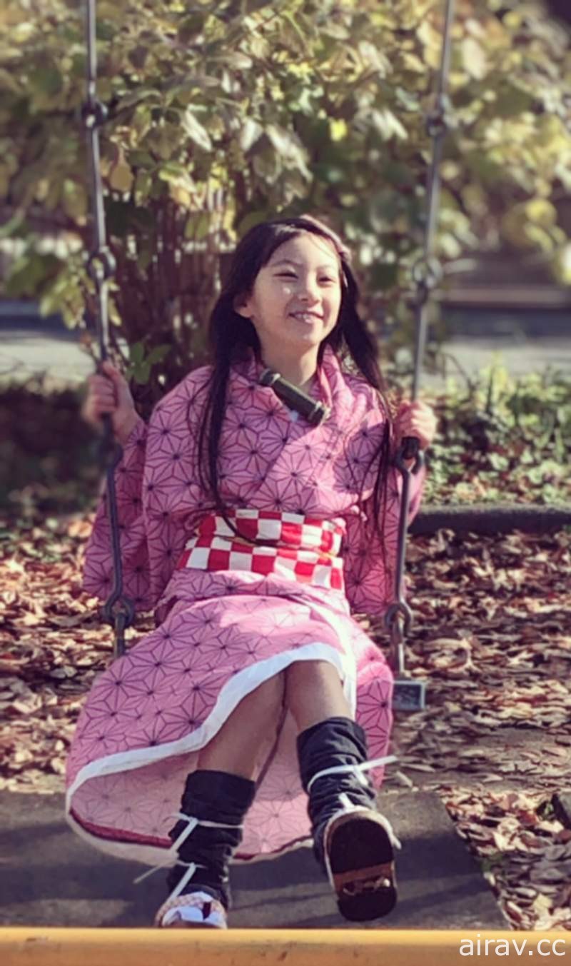 发现《真人版祢豆子》让人想开始保护的九岁小妹妹