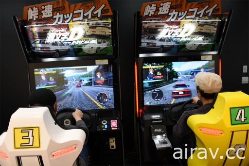 大型電玩《頭文字 D THE ARCADE》稼動 系列首次四人連線白熱化對戰