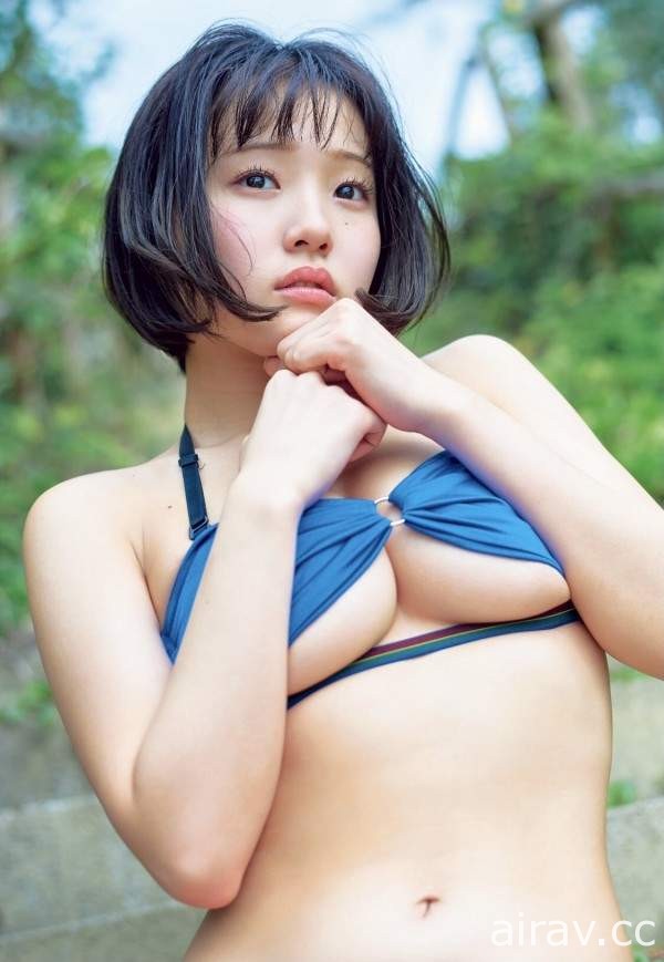 篠崎愛第二《花咲日和》千年一度的蘿莉巨乳首本寫真推出