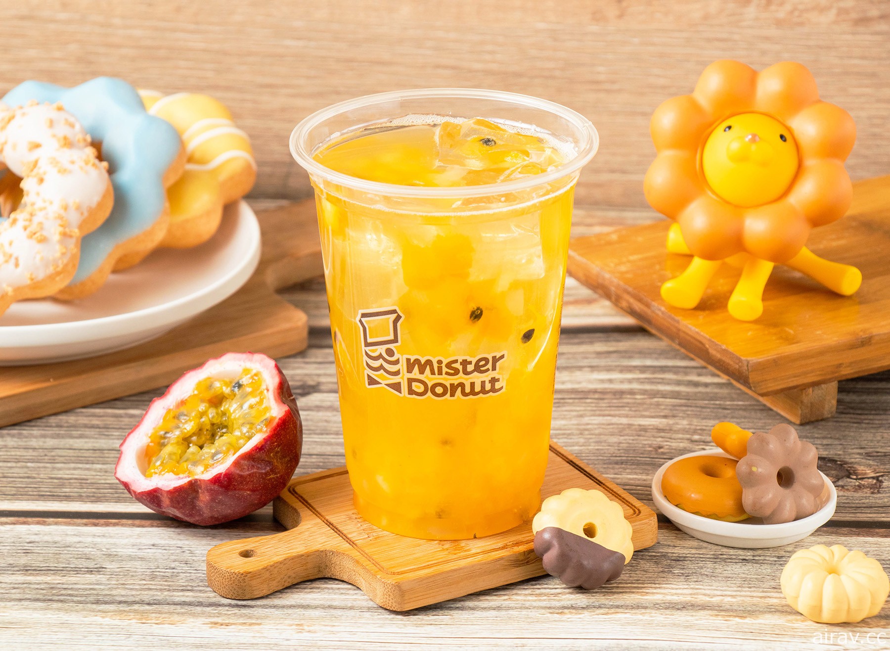 Mister Donut x 貓貓蟲咖波推出造型甜甜圈與限量周邊