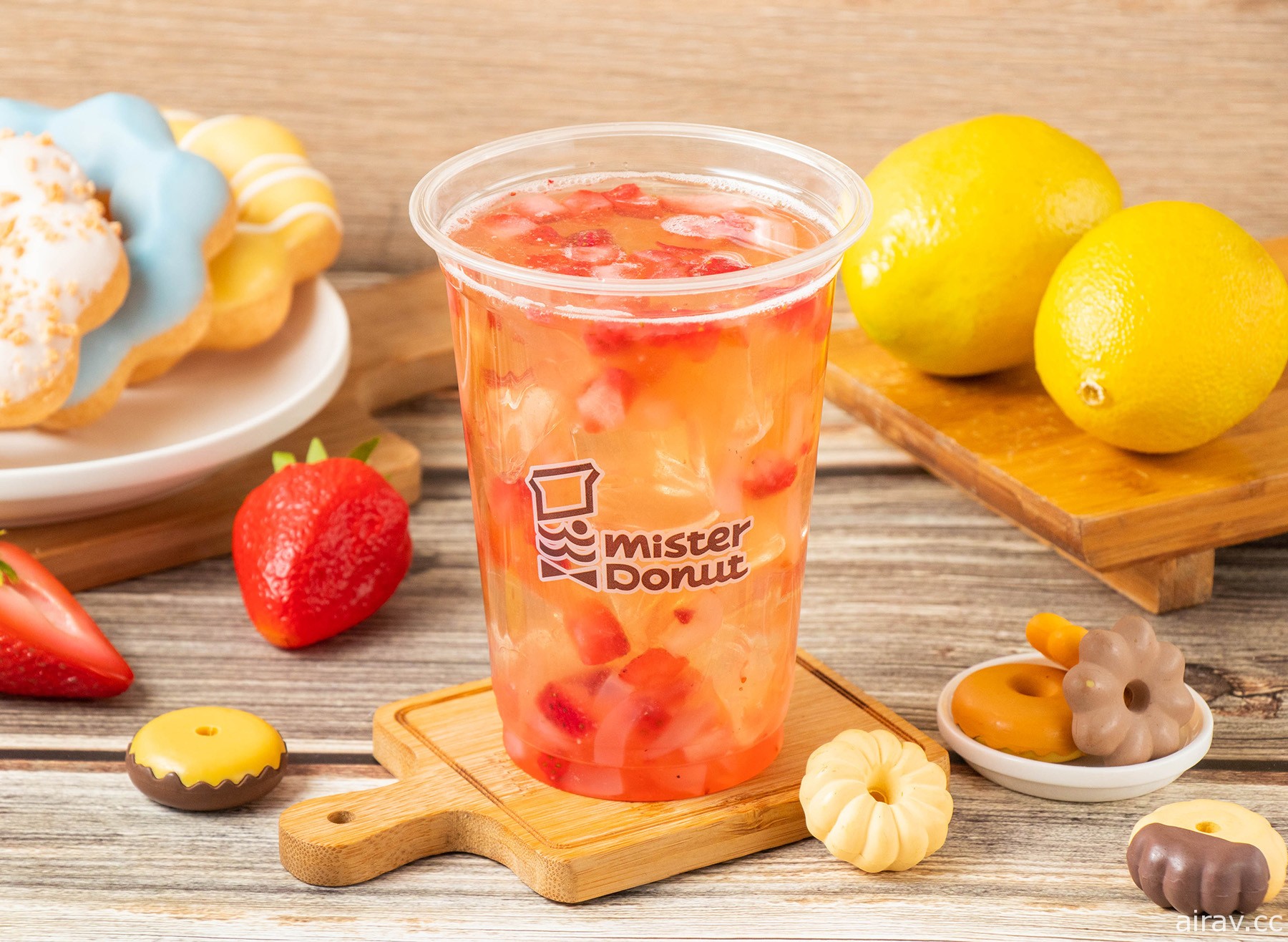 Mister Donut x 貓貓蟲咖波推出造型甜甜圈與限量周邊