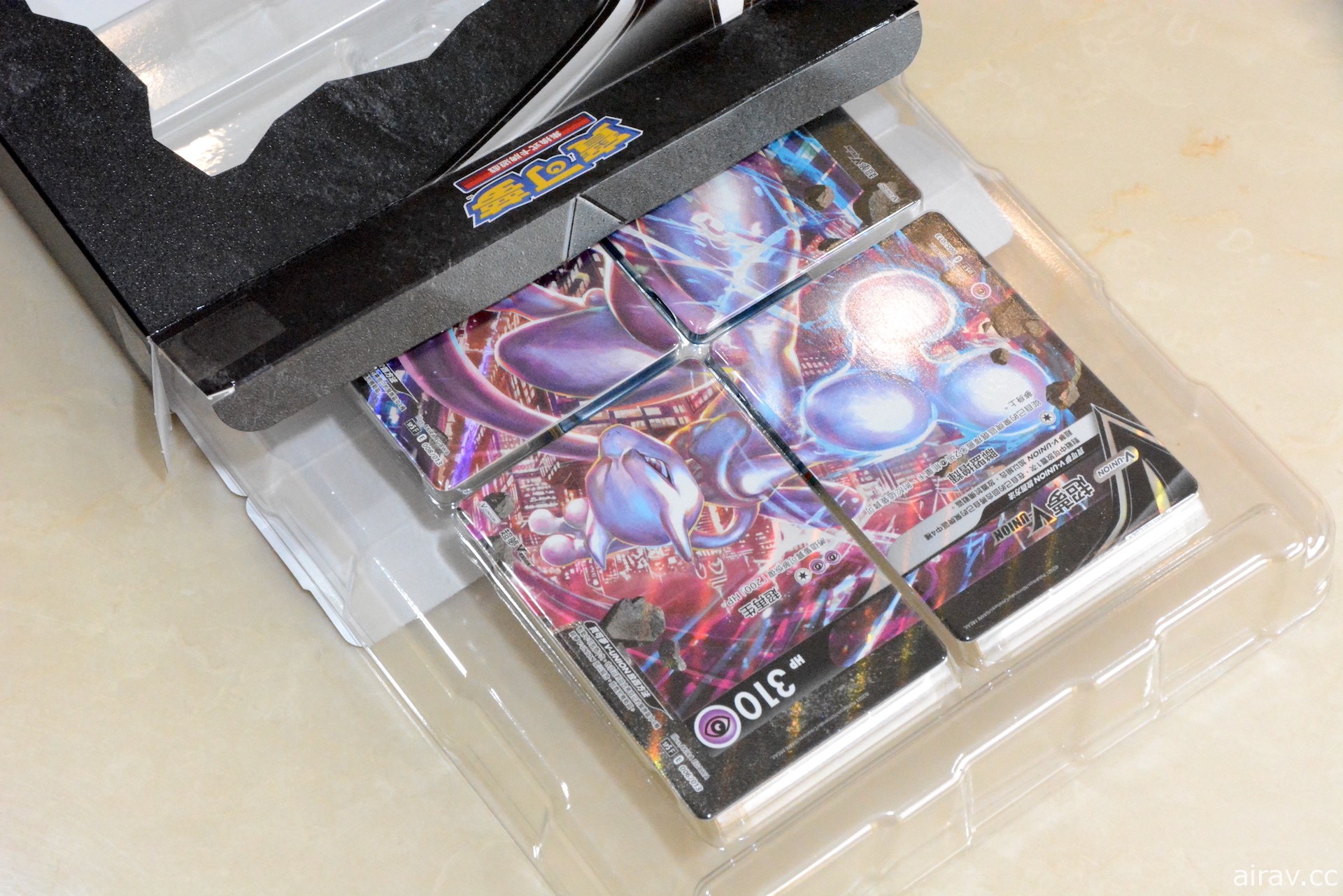 【開箱】PTCG「特別卡組 V-UNION」超夢、甲賀忍蛙、蒼響 三種包裝內容分享