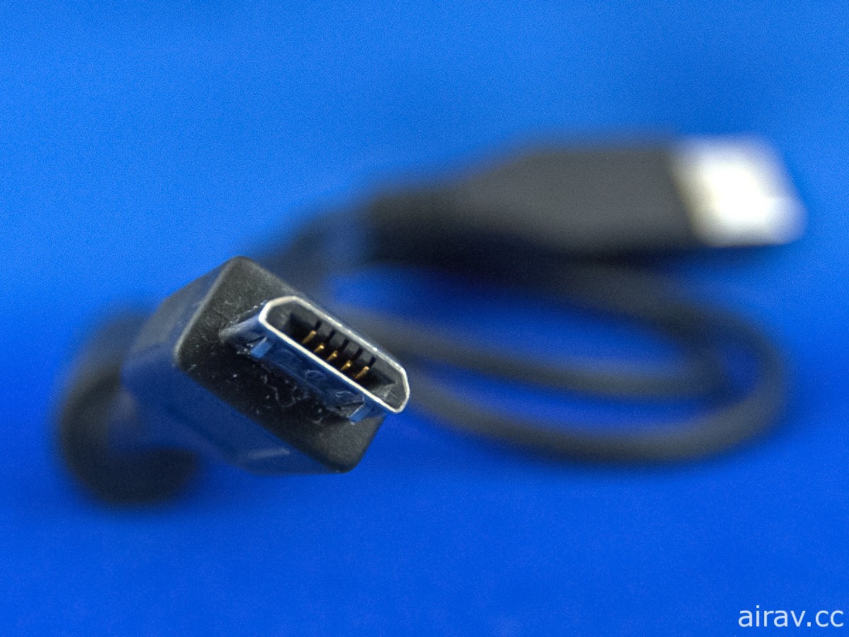 歐盟計畫將手機、手持遊樂器等充電規格統一為 USB Type-C 蘋果表示此舉將扼殺創新