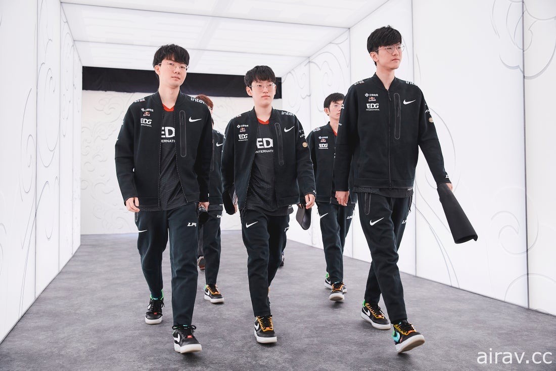 《英雄聯盟》世界大賽 T1、EDG 分別以分組第一、二名挺進八強