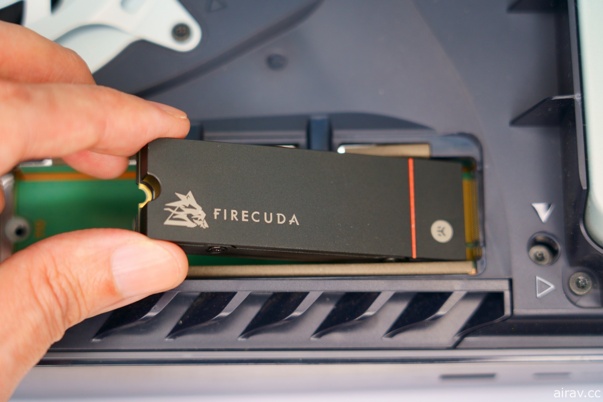 希捷 FireCuda 530 SSD 散熱器版 4TB PS5 實裝開箱報導 超高速大容量暢享遊戲樂趣