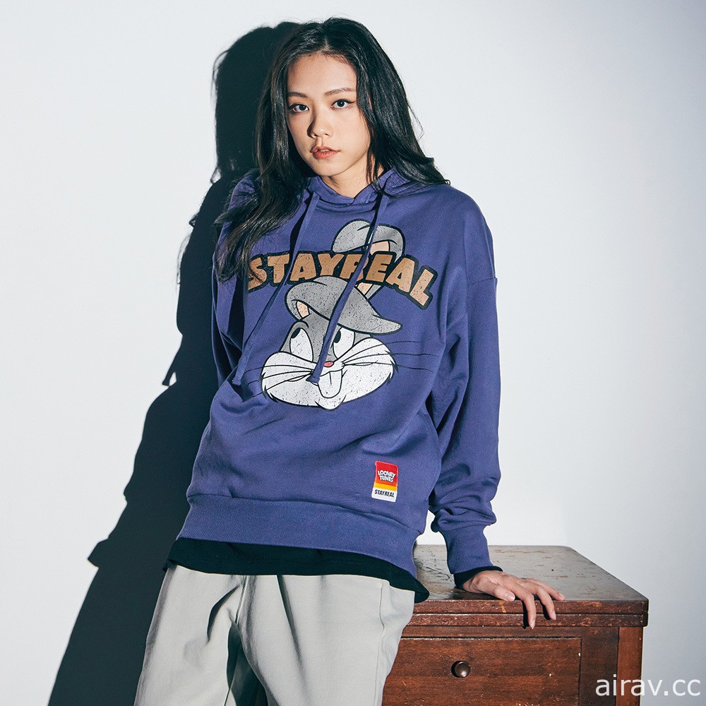 STAYREAL x LOONEY TUNES 樂一通秋冬聯名系列即日起推出