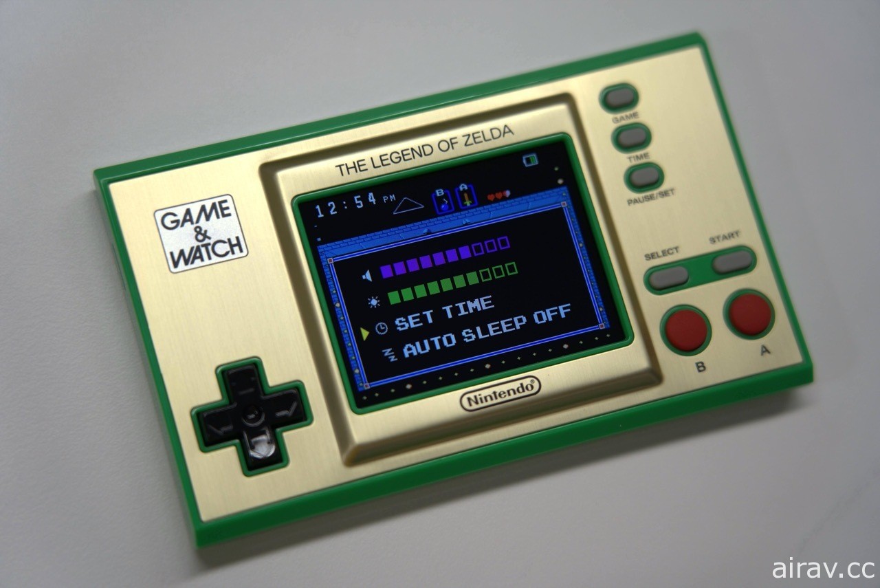 【開箱】「GAME &amp; WATCH 薩爾達傳說」今日發售 收錄經典遊戲還能當時鐘！