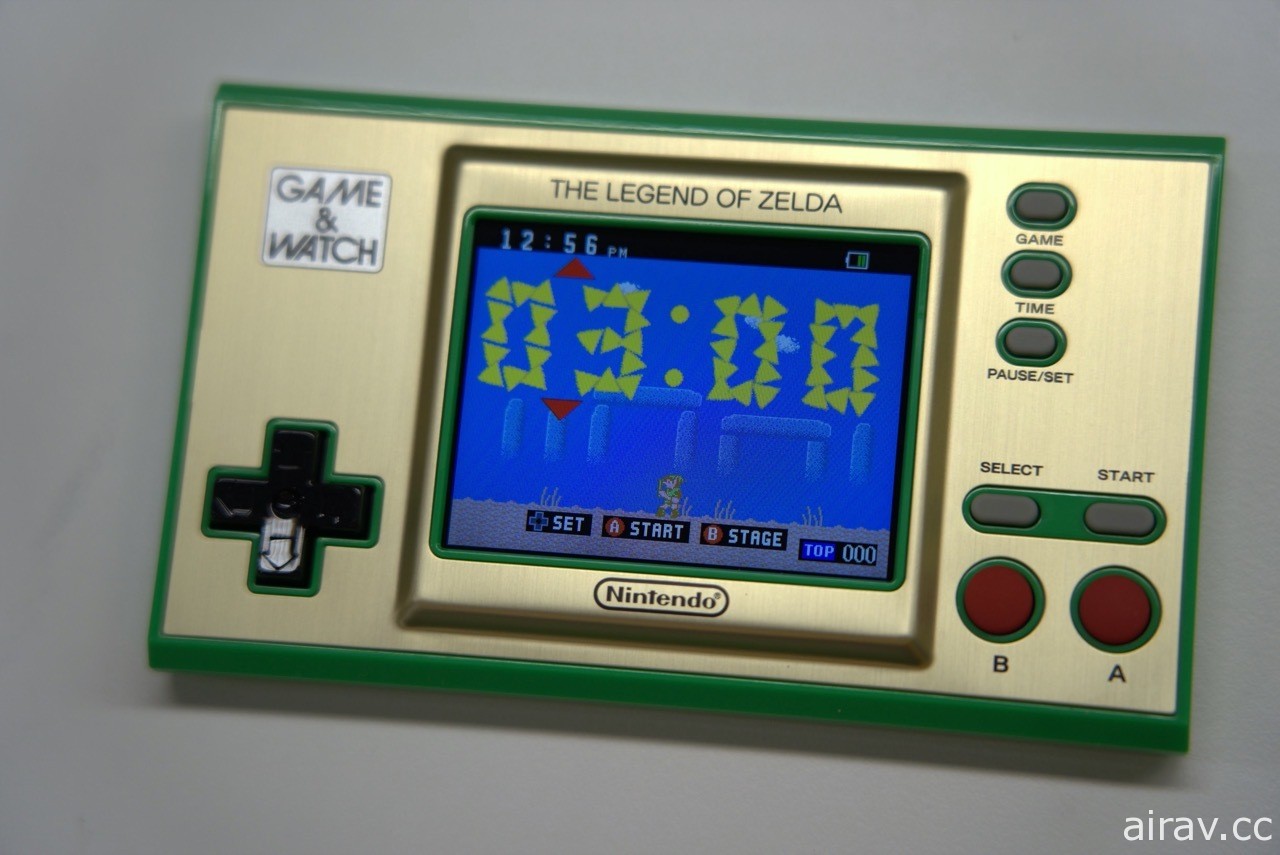 【開箱】「GAME &amp; WATCH 薩爾達傳說」今日發售 收錄經典遊戲還能當時鐘！