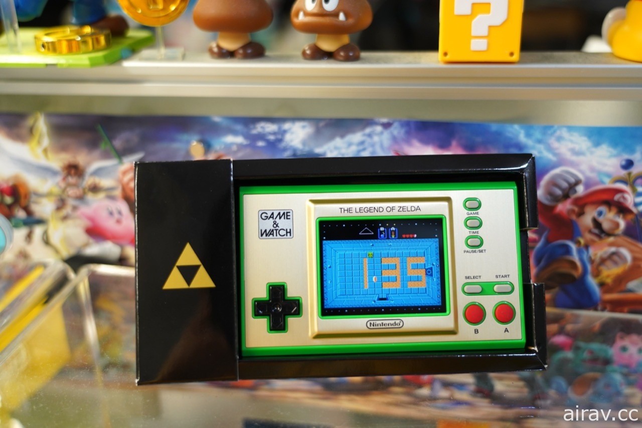 【開箱】「GAME &amp; WATCH 薩爾達傳說」今日發售 收錄經典遊戲還能當時鐘！