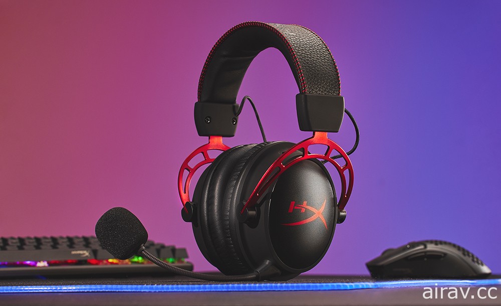 HyperX 在 CES 展公開系列電競周邊新品 推出 300 小時續航力的無線電競耳機