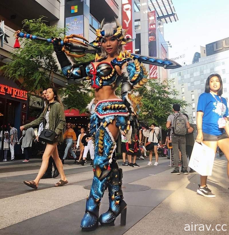 女猎人就是赞《魔物猎人服装cos》迅龙、雷狼龙、麒麟的超辣装扮