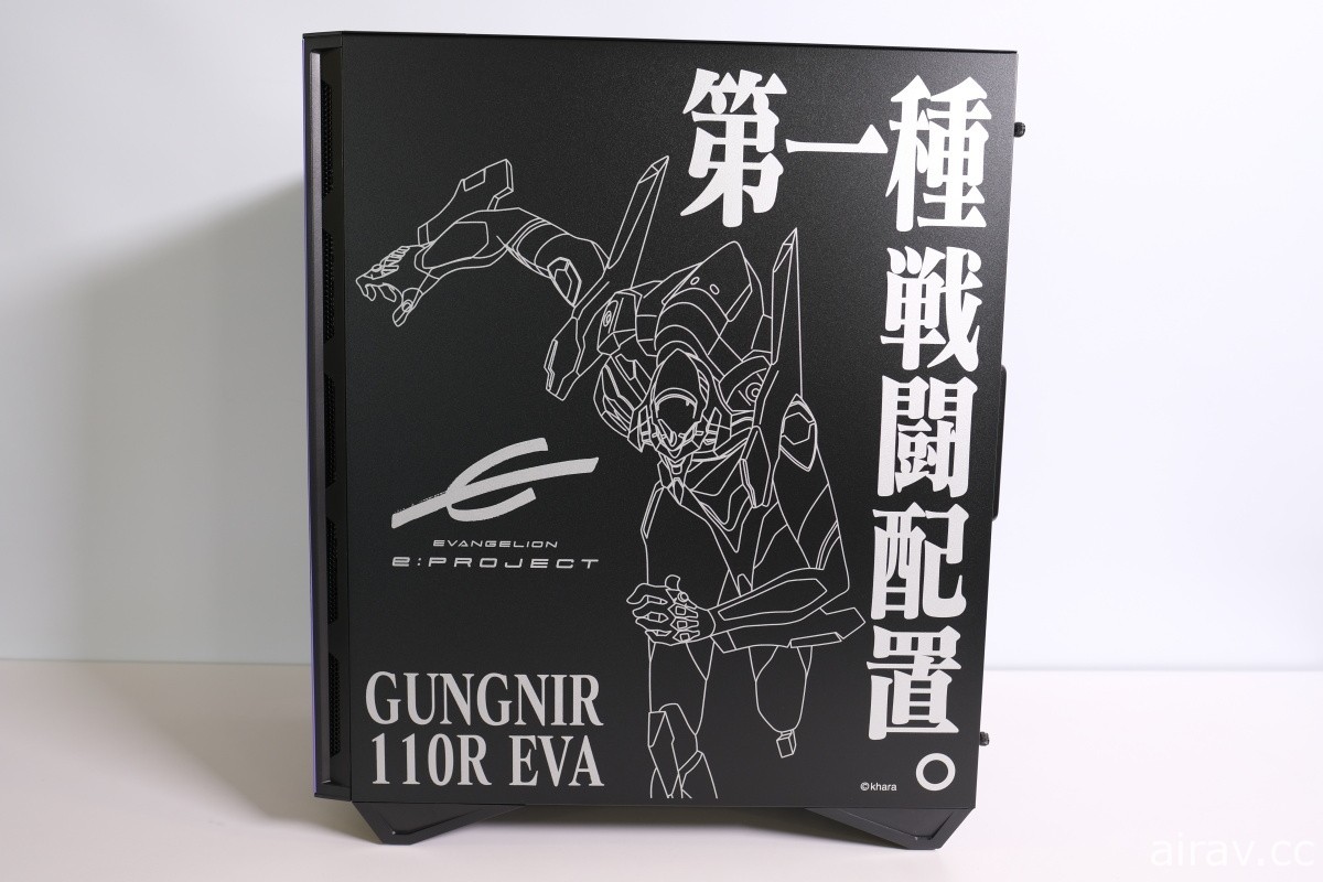 MSI 微星 x EVANGELION e:Project 聯名主機殼、主機板、水冷、電源供應器開箱介紹