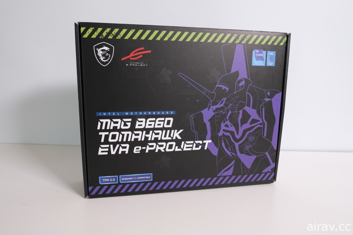 MSI 微星 x EVANGELION e:Project 聯名主機殼、主機板、水冷、電源供應器開箱介紹