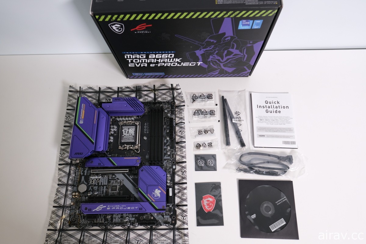 MSI 微星 x EVANGELION e:Project 联名主机壳、主机板、水冷、电源供应器开箱介绍