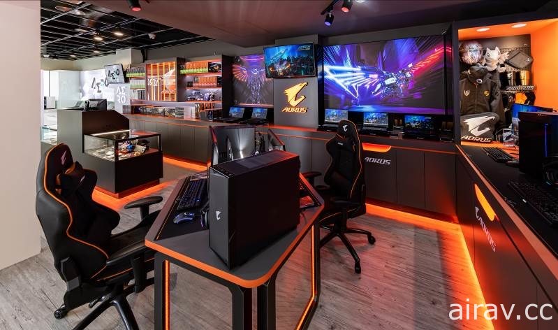 AORUS 在台南 e01 商場推出首間形象旗艦館