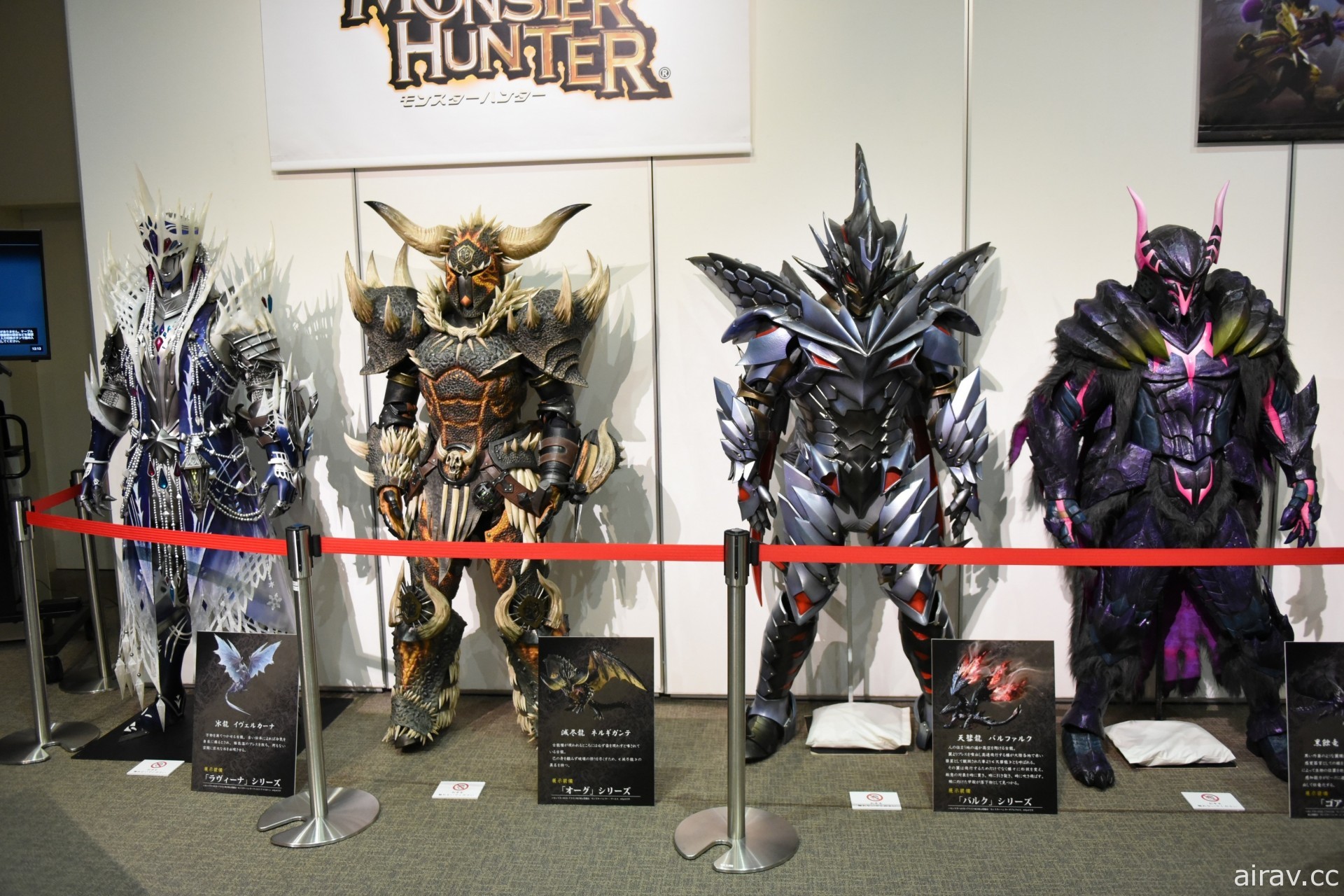 《魔物獵人》與堺市合作活動開跑 展示全長 3.1 公尺原寸大小「狐刀 無雲照明月」